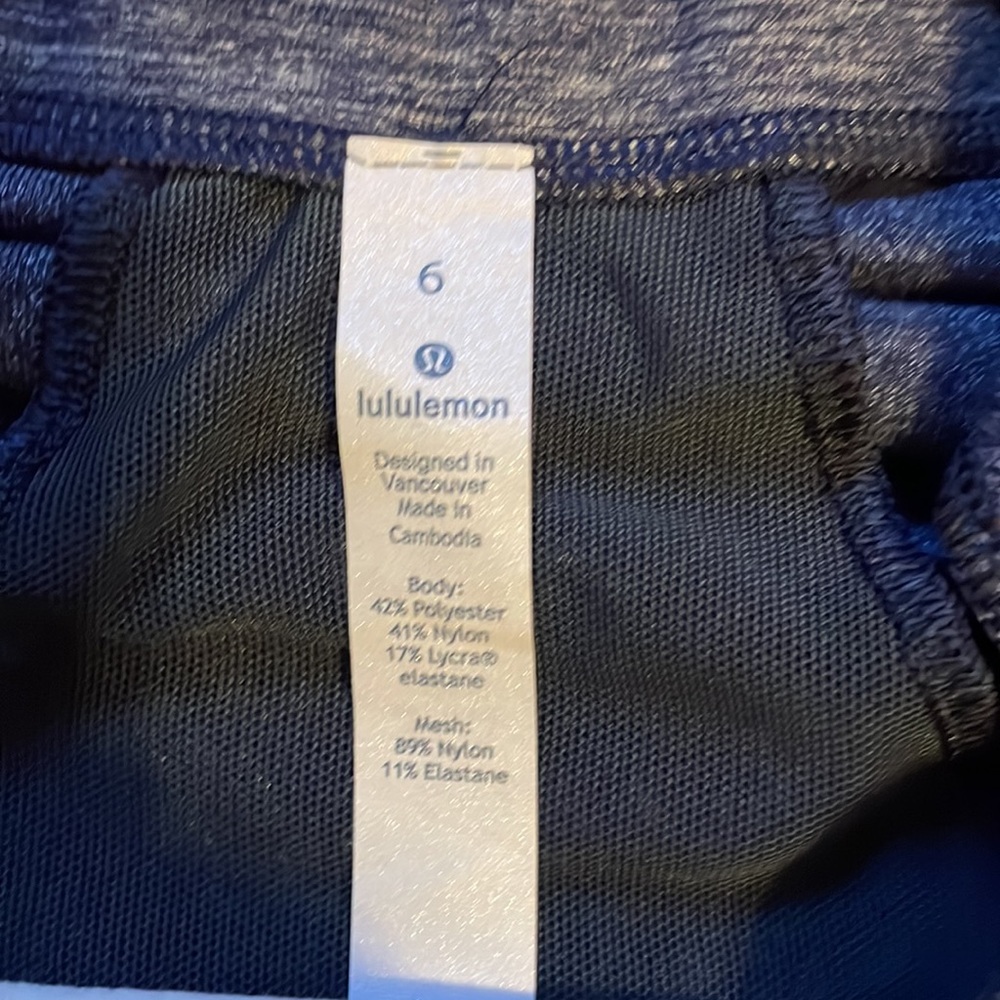 Lululemon Define jacket Navy size 6 - Picture 3 of 4